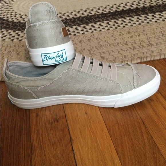 Tan Blowfish slip ons sneaker - Picture 12 of 12